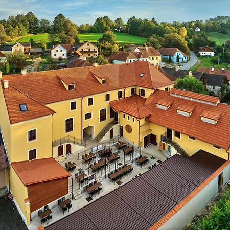 Pivovar Rozmberk Rožmberk nad Vltavou Dış mekan fotoğraf